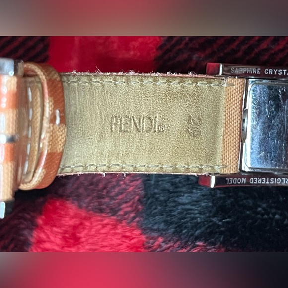 Authentic  Fendi Watch Gyro Rotating Face - Picture 7 of 10